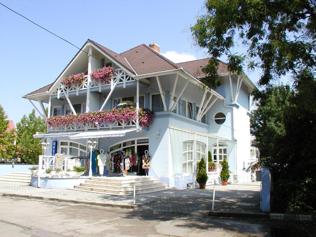 Apartamento Lila Ház Harkány Exterior foto