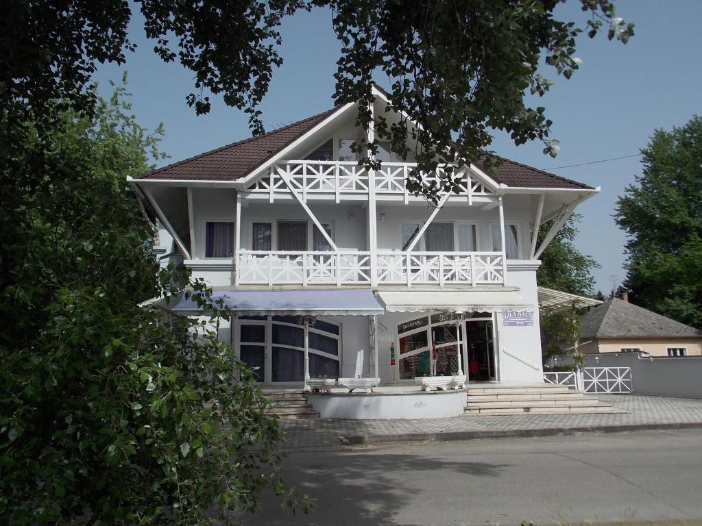 Apartamento Lila Ház Harkány Exterior foto